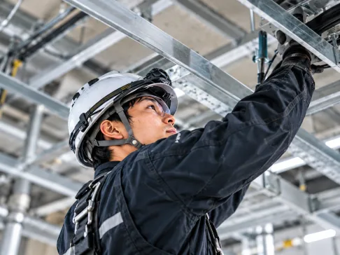 天井設備の電気工事